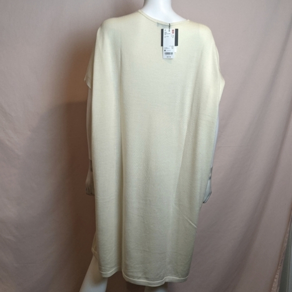Uniqlo x Theory 100% Wool V Neck Neutral Cream Knit Tunic Top size Medium - Picture 5 of 10